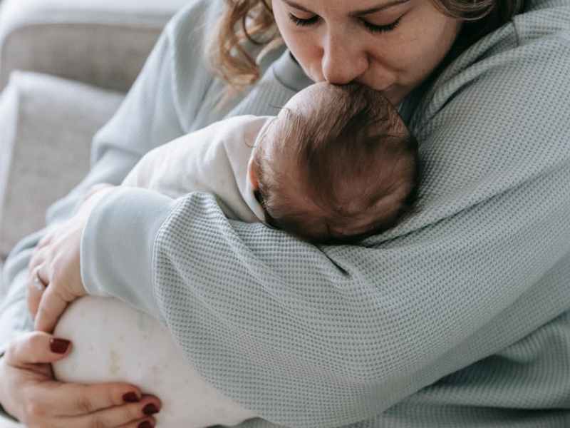 Mothering Love of God – ความรักของพระเจ้าแบบแม่รักลูก